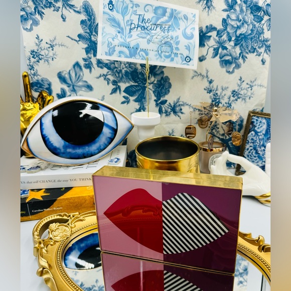 🆕 LULU GUINNESS 🧿 NWOT Olivia Multi 50:50 Stripe Lip Box Clutch Bag *FLAWED* - Picture 3 of 16